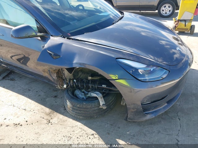 Tesla Model 3 Rear-wheel Drive 2023 5YJ3E1EA9PF706840 Image 6