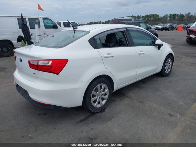 KIA RIO LX 2016 KNADM4A32G6658834 Image 4