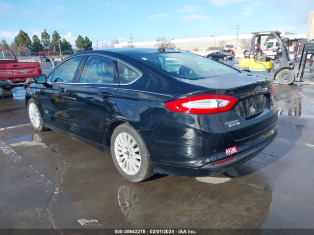 3FA6P0PU1GR189577 Ford Fusion Energi Se Luxury