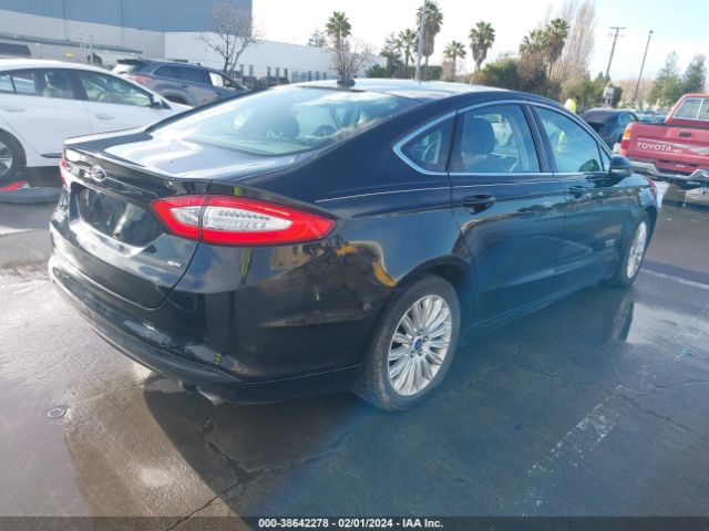 3FA6P0PU1GR189577 Ford Fusion Energi Se Luxury