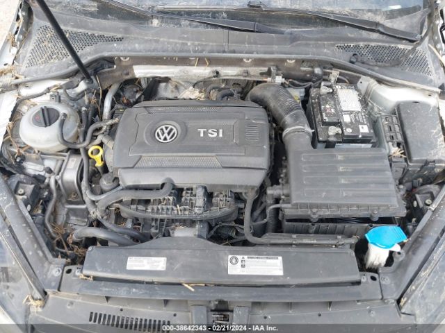 3VW5T7AU8FM039428 Volkswagen Golf Gti 2.0t S 4-door