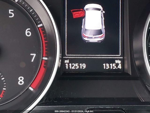 3VW5T7AU8FM039428 Volkswagen Golf Gti 2.0t S 4-door