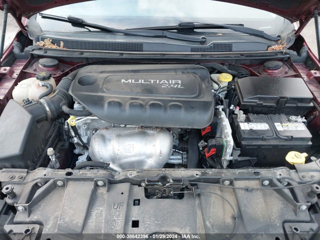 1C3CCCABXGN102171 Chrysler 200 Limited