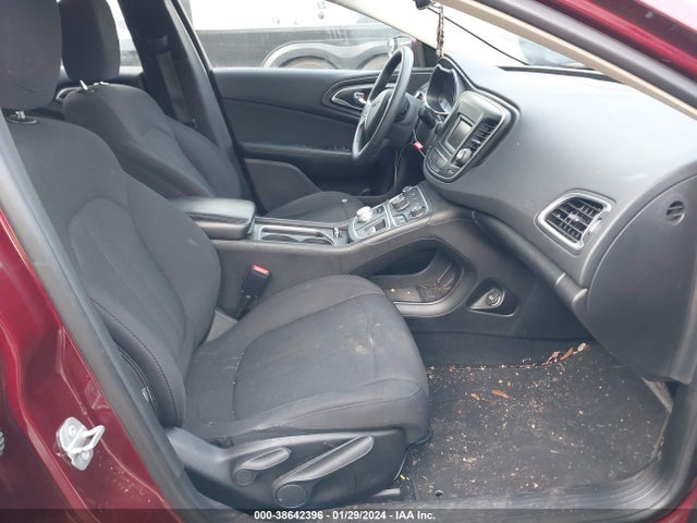 1C3CCCABXGN102171 Chrysler 200 Limited