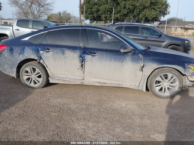 Honda ACCORD LX 2018 1HGCV1F12JA059181 Image 13