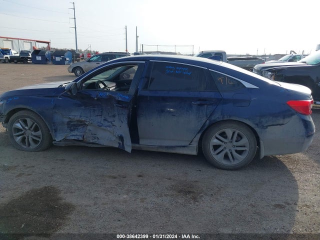 Honda ACCORD LX 2018 1HGCV1F12JA059181 Image 14