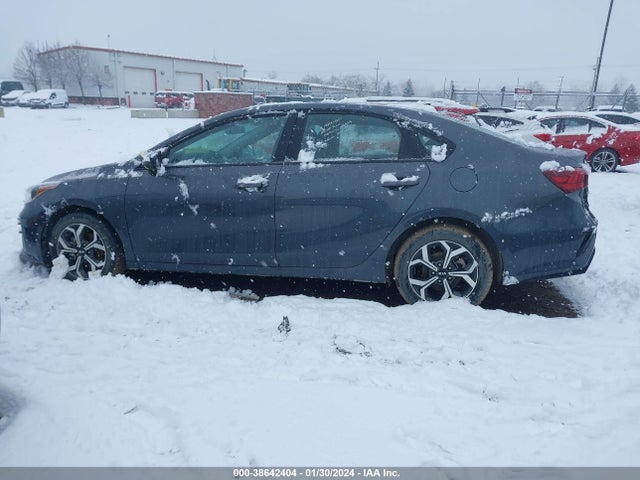 2021 KIA FORTE LXS VIN: 3KPF24AD7ME339784