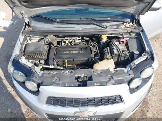 Chevrolet Sonic Lt Auto 2014 1G1JC5SH0E4224258 Image 10