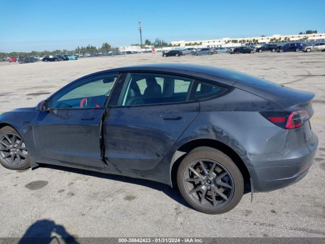 5YJ3E1EA7PF651823 Tesla Model 3 Rear-wheel Drive