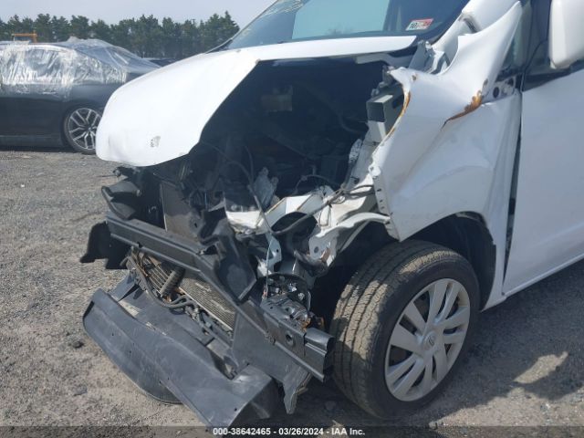 3N6CM0KN0JK696599 Nissan NV200 SV