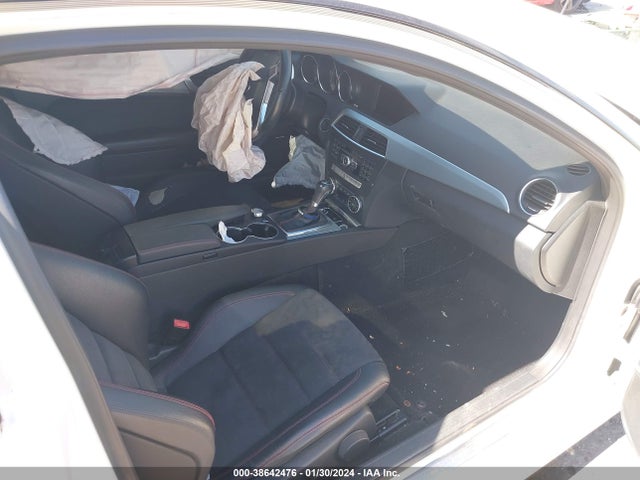 WDDGJ8JB0FG416615 Mercedes-Benz C 350 Sport 4matic