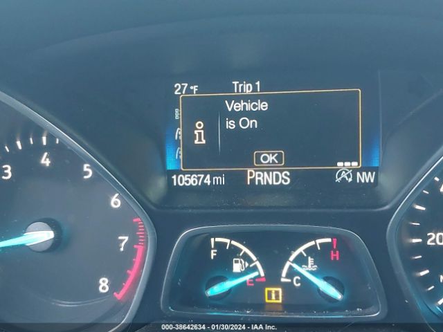 1FMCU9GD3JUC83756 Ford ESCAPE SE