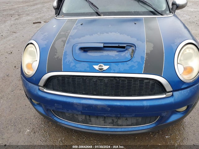 2009 MINI COOPER S WMWMF73549TW81126 Photo 5