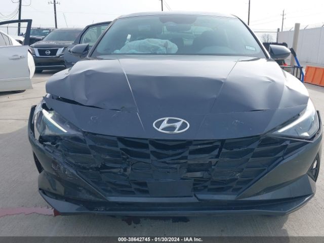 5NPLS4AG5PH116298 Hyundai ELANTRA SEL