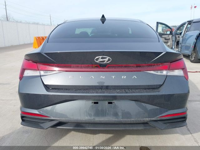 5NPLS4AG5PH116298 Hyundai ELANTRA SEL