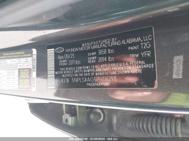 5NPLS4AG5PH116298 Hyundai ELANTRA SEL