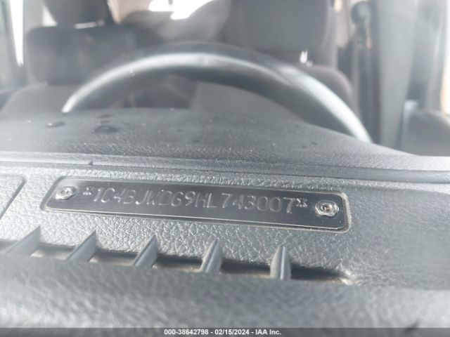 1C4BJWDG9HL743007 Jeep Wrangler Unlimited Sport 4x4
