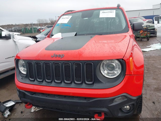 ZACCJBCB5HPF70259 Jeep Renegade Trailhawk 4x4