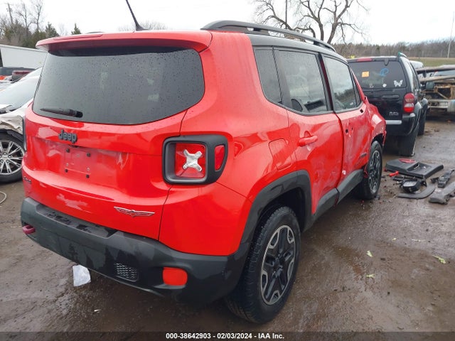 ZACCJBCB5HPF70259 Jeep Renegade Trailhawk 4x4
