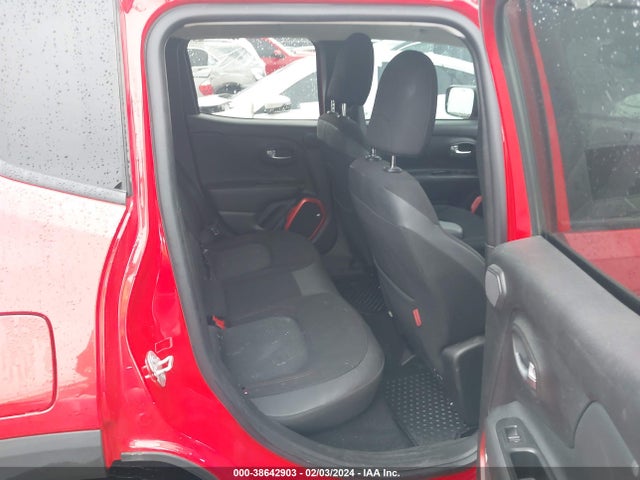 ZACCJBCB5HPF70259 Jeep Renegade Trailhawk 4x4