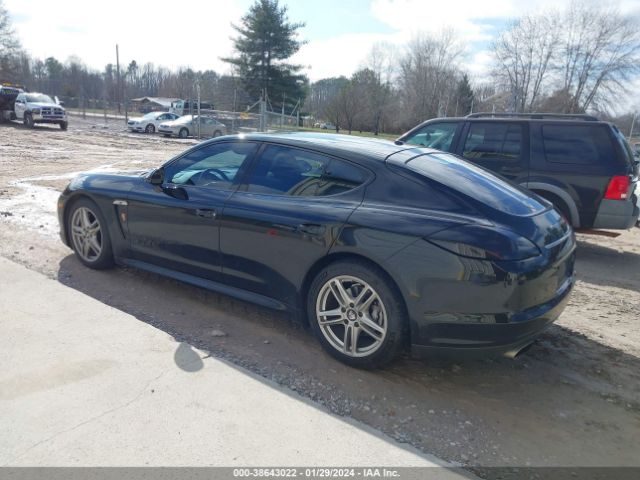 2011 PORSCHE PANAMERA WP0AA2A74BL012856 Photo 2
