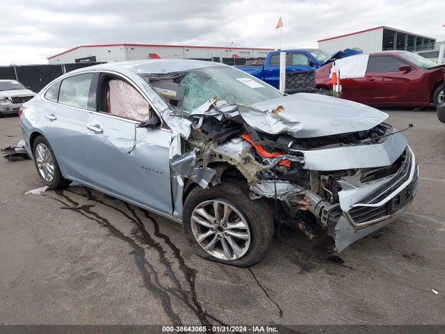 2018 1G1ZD5ST4JF152189 main image