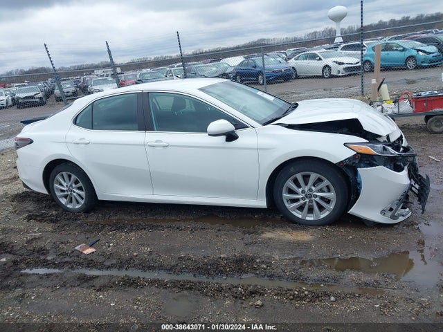 Toyota CAMRY LE 2021 4T1C11AK4MU478741 Image 14