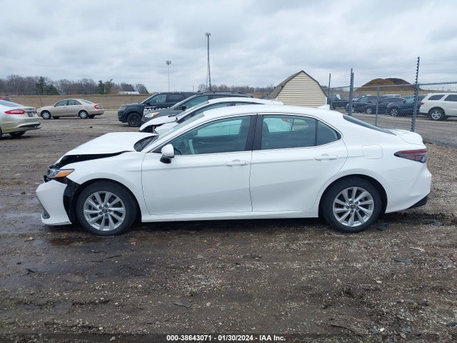 Toyota CAMRY LE 2021 4T1C11AK4MU478741 Image 15
