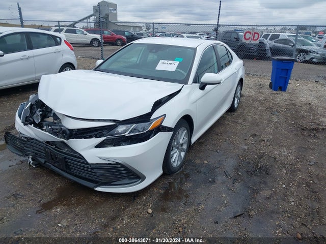 Toyota CAMRY LE 2021 4T1C11AK4MU478741 Image 2