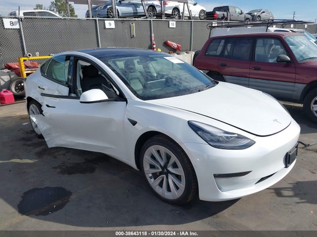 2022 5YJ3E1EB3NF298938 main image