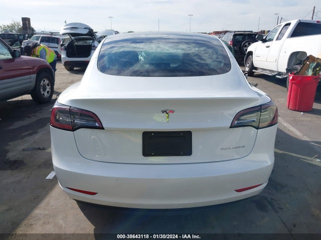 Tesla Model 3 Long Range Dual Motor All-wheel Drive 2022 5YJ3E1EB3NF298938 Image 15