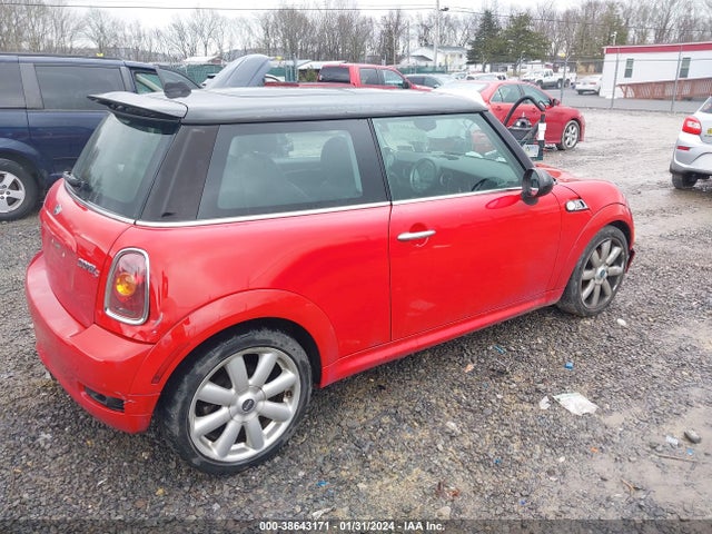 2010 MINI COOPER S WMWMF7C51ATZ72896 Photo 3