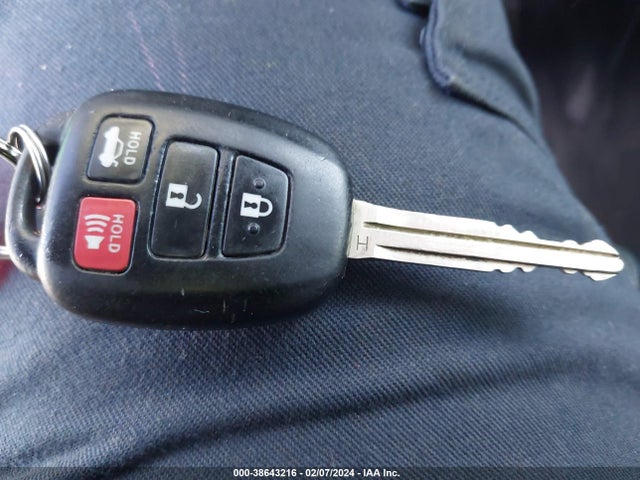 Toyota Corolla S Plus 2014 2T1BURHE3EC095359 Image 11