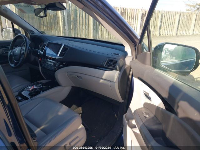 5FNYF6H98GB014781 Honda Pilot Touring
