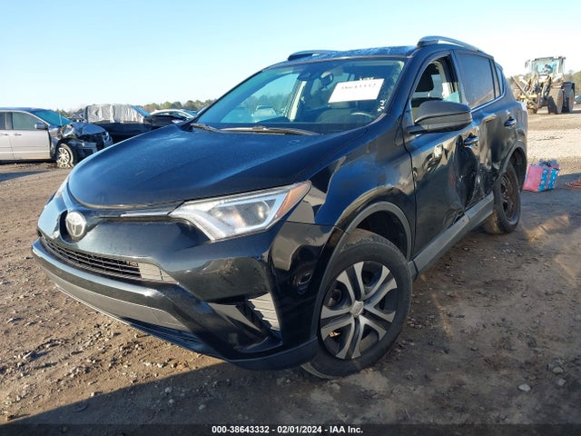 Toyota RAV4 LE 2017 2T3ZFREV0HW351979 Image 2