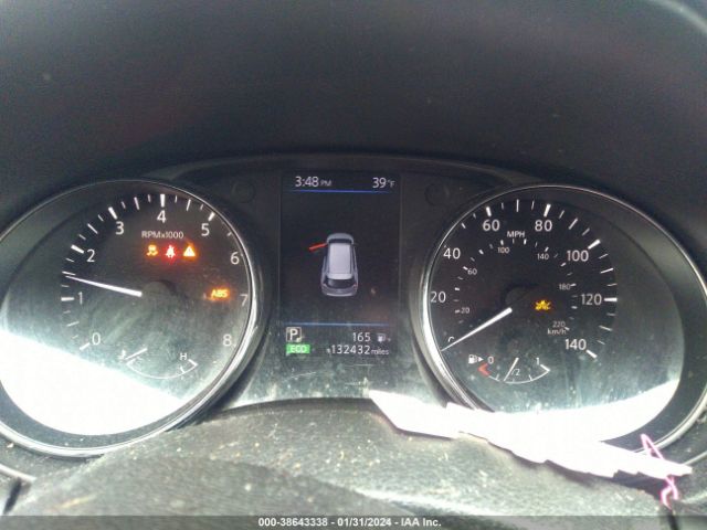 5N1AT2MT5JC772498 Nissan ROGUE SV