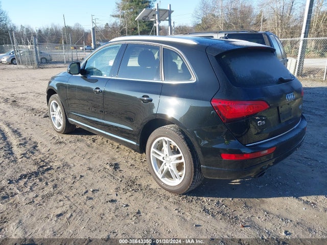 Audi Q5 2.0t Premium 2016 WA1L2AFP5GA006019 Image 3