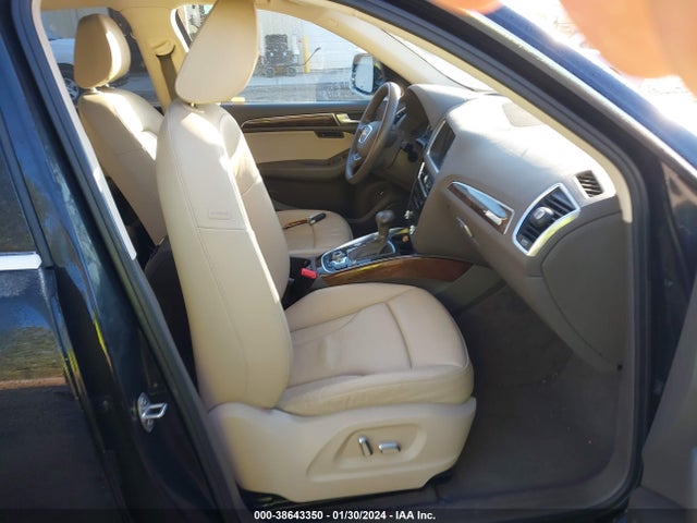 Audi Q5 2.0t Premium 2016 WA1L2AFP5GA006019 Image 5