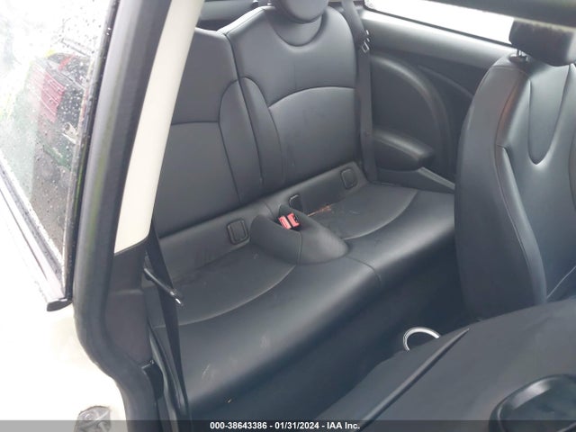 2012 MINI COOPER WMWSU3C50CT256645 Photo 7