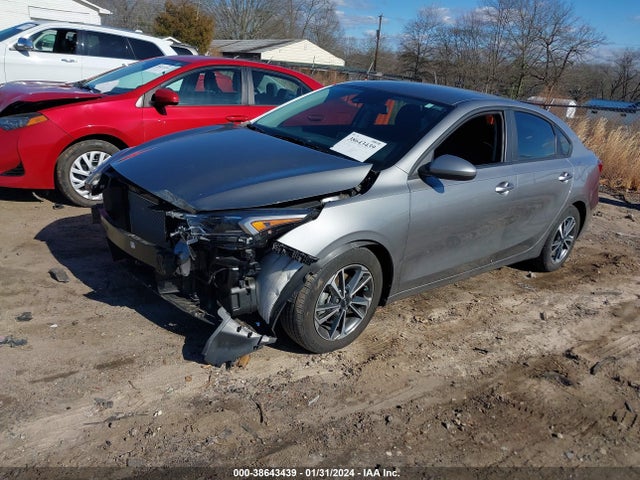 KIA Forte Lxs 2022 3KPF24AD3NE430486 Image 2