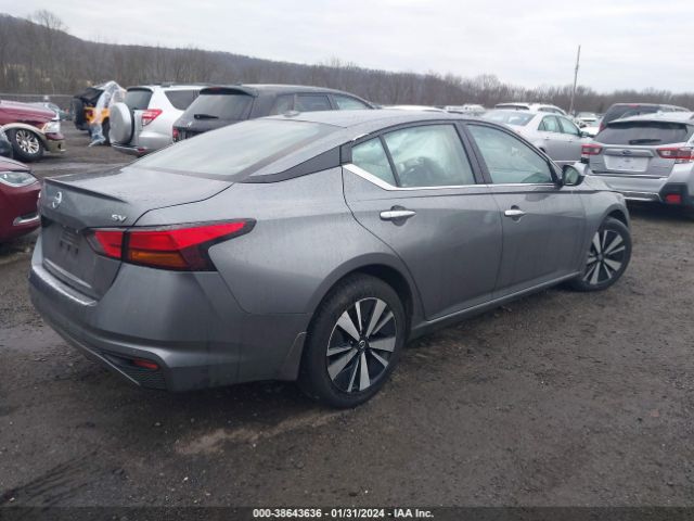 1N4BL4DV7NN371881 Nissan Altima Sv Fwd