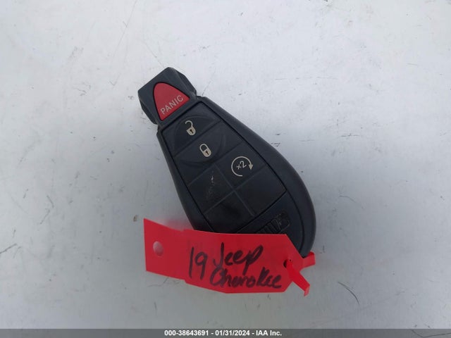 Jeep Cherokee Latitude 4x4 2019 1C4PJMCX3KD368261 Image 11