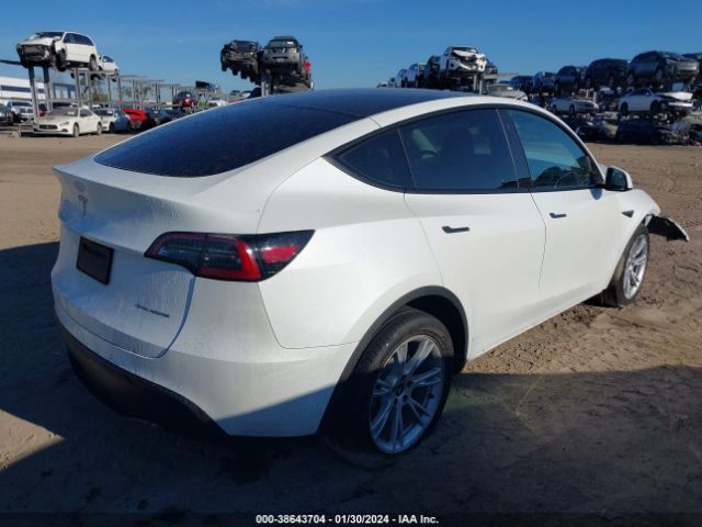 7SAYGAEE5NF364225 Tesla Model Y Long Range Dual Motor All-wheel Drive