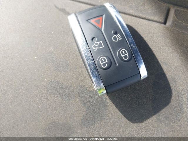 2012 JAGUAR XF SAJWA0HB4CLS40833 Photo 10