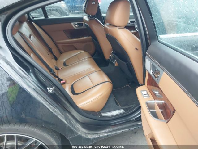 2012 JAGUAR XF SAJWA0HB4CLS40833 Photo 7
