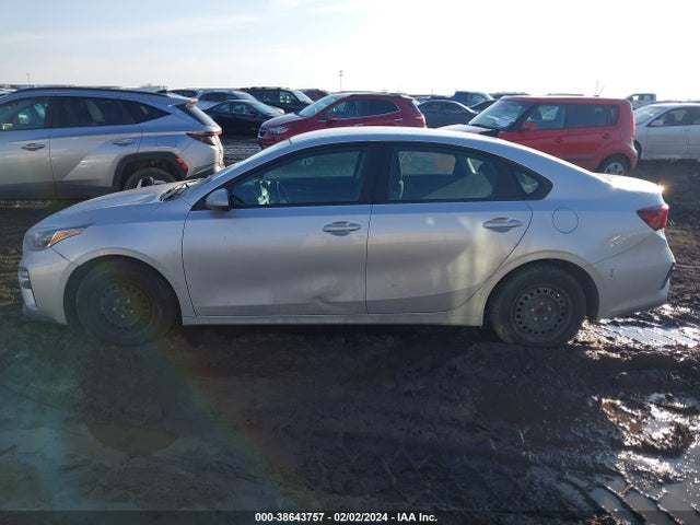 KIA Forte Lxs 2019 3KPF24AD3KE099226 Image 14