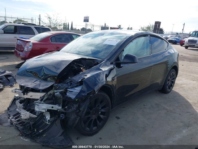 7SAYGDEE6NF560403 Tesla Model Y Long Range Dual Motor All-wheel Drive