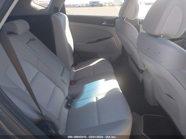 Hyundai TUCSON SE 2016 KM8J3CA48GU083738 Image 8