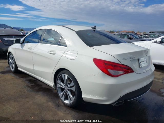 2014 MERCEDES-BENZ CLA WDDSJ4EB4EN051038 Photo 2