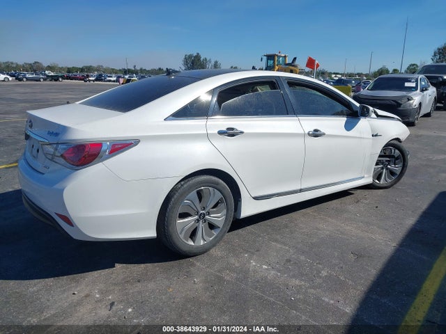 Hyundai Sonata Hybrid Limited 2014 KMHEC4A49EA103517 Image 4